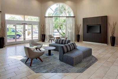 Courtyard By Marriott Fort Lauderdale North/Cypres