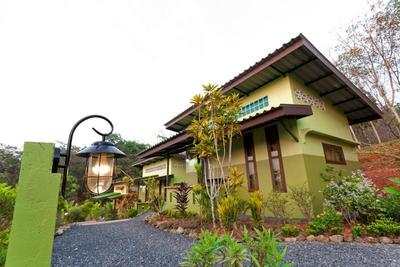 The Mouth Resort