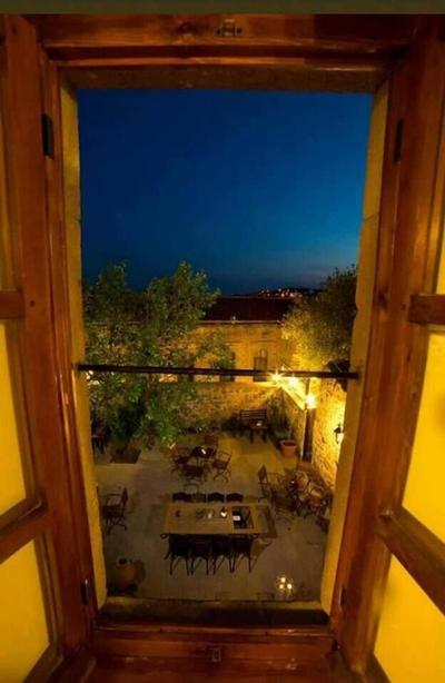 Aristonicus Boutique Hotel