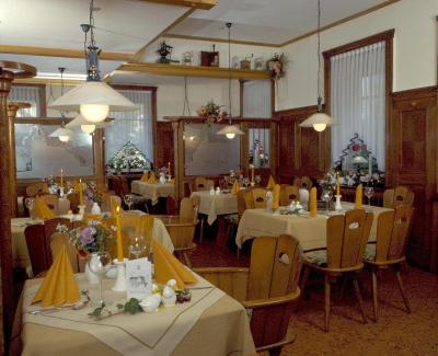 Hotel Link & Restaurant