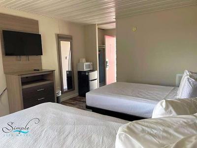 Simple Life Motel