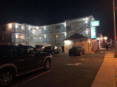 Sea Palace Motel