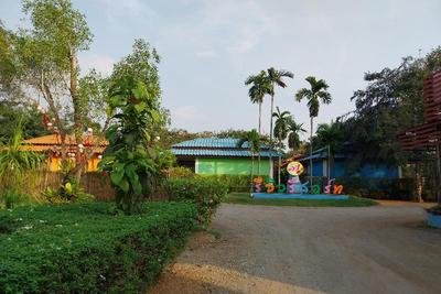 Review Resort by ZUZU