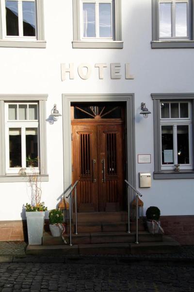Zur Ewigen Lampe At Hemingway Trail