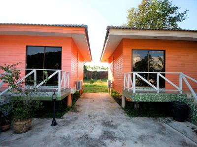 Baanpoonana