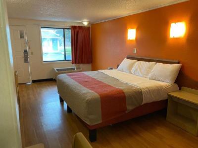 Fairbridge Inn Express London