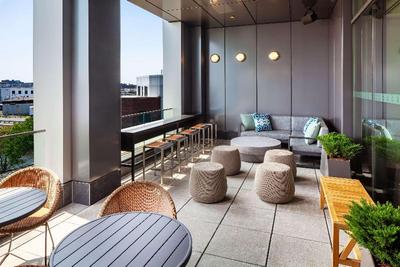 Hampton Inn Boston Seaport District