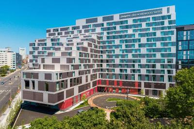 Hampton Inn Boston Seaport District