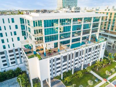 SERENA Hotel Aventura Miami, Tapestry Collection