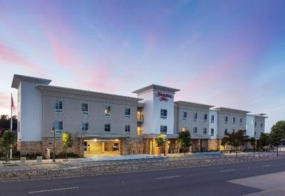 Hampton Inn Santa Cruz West