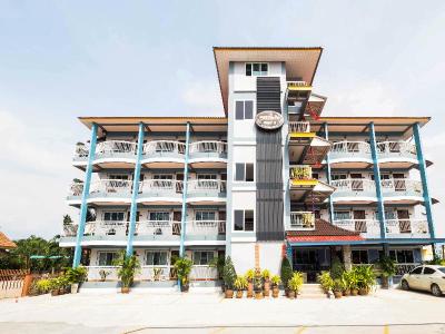 1157 Ploy Pailin Place