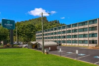 Clarion Hotel Conference Center Maggie Valley