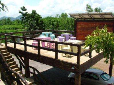 Lake Scene Resort