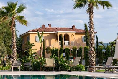Zigos Hotel