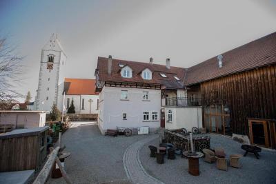 Hotel Historischer Dorfgasthof Hirsch