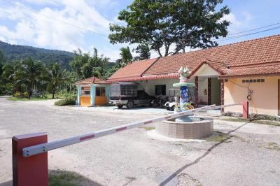 Ranong Resort And Laguna