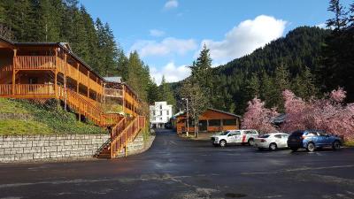 Carson Hot Springs Resort