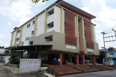 Tongprasit Place
