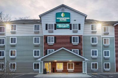 Woodspring Suites Asheville