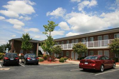 Affordable Corporate Suites - Statesville