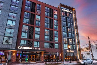 Cambria Hotel Washington DC Navy Yard Riverfront