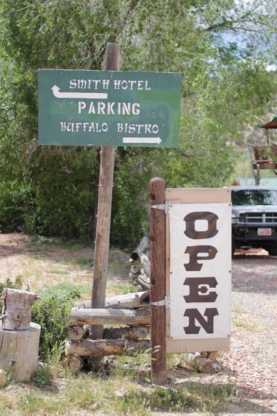 Historic Smith Hotel Bed And Breakfast
