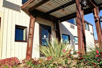 Luxury Lodge & Spa, Cabins, Camping, Glamping, and