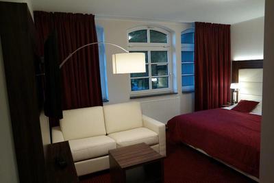 Hotel - Restaurant Zum Hollengrund