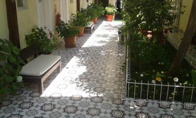Gülplaj Hotel