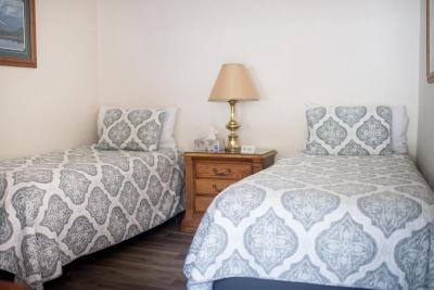 Cozy Mountain Motel