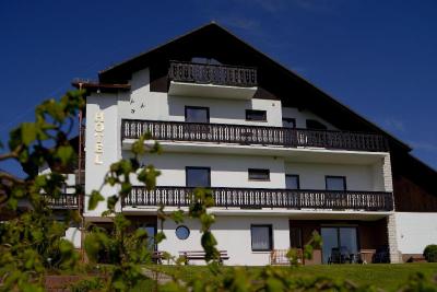 Hotel & Ferienwohnungen Seeschlößchen