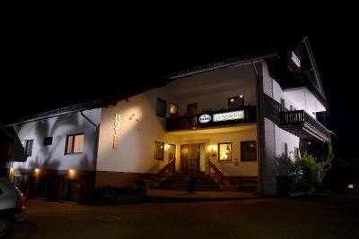 Hotel & Ferienwohnungen Seeschlößchen