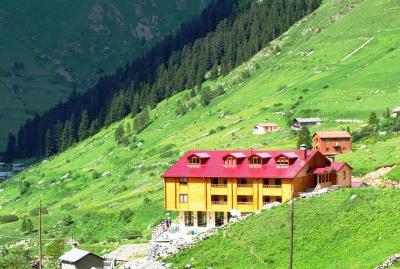 Yedigoller Hotel & Restaurant