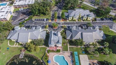 Barefoot Suite Condos Close To The Parks