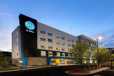 Tru by Hilton Atlanta Galleria Ballpark
