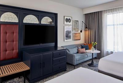 The Hamilton Alpharetta, Curio Collection by Hilto