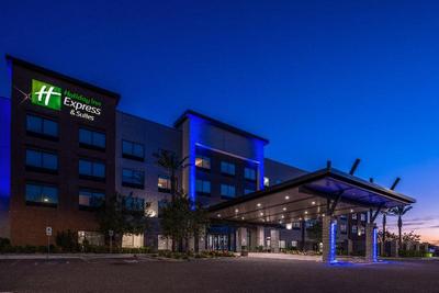 Holiday Inn Express & Suites Gilbert Mesa Gateway