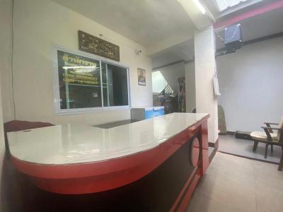 1135 Triple A Residence