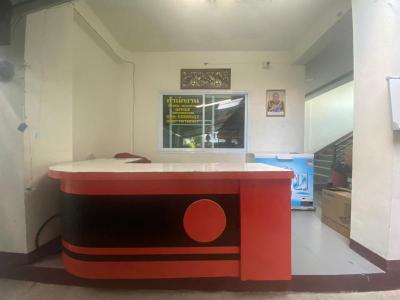 1135 Triple A Residence