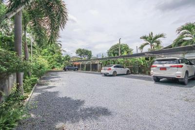 OYO 1145 Prickhom Garden Hotel