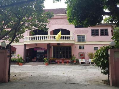 75357 Thipsiri Home