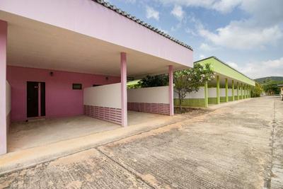 75392 Phachuen Resort
