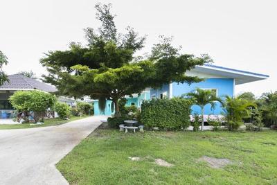 Sansuk Resort Paknampran