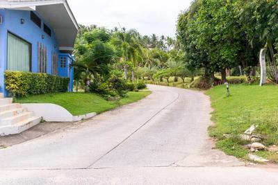 929 100 Boutique Hotel