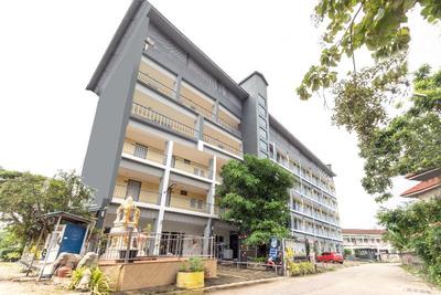 V Place Apartment