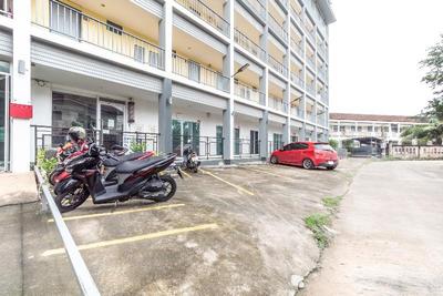 V Place Apartment