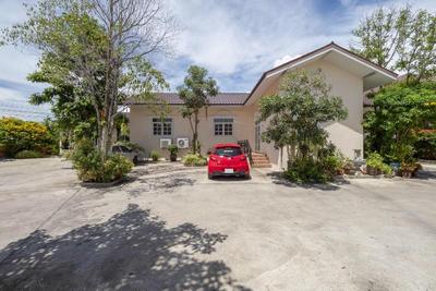 Home And Garden Resort