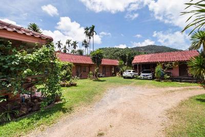 Phet Luran Thai Resort Kohchang
