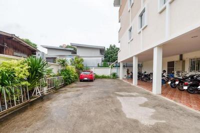 1069 Baan Nong Moo Apartment