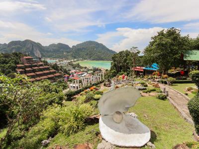1103 Pirates House Hotel